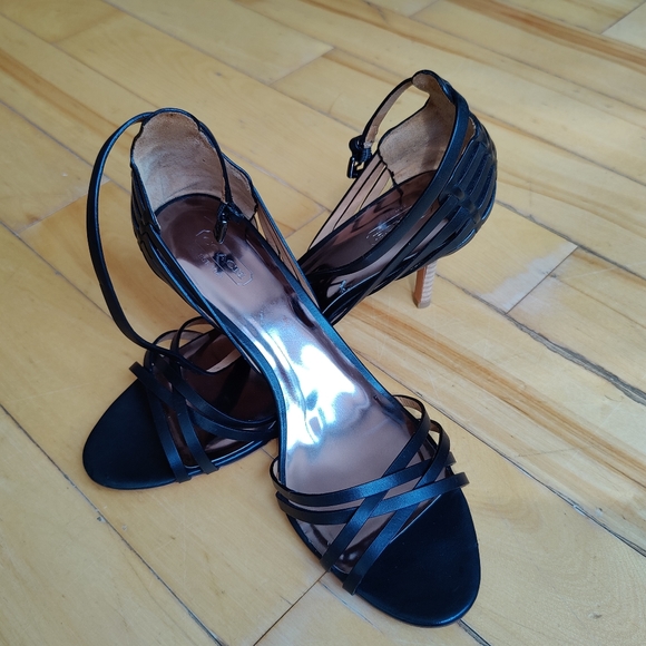 Coach 'Kamea' strappy stiletto sandals - 9.5 b - Picture 8 of 16